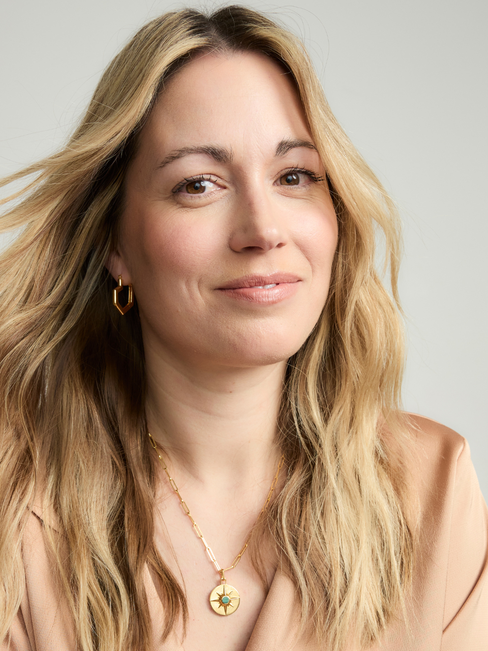 DARYL SMALL HOOPS <br> 18k Gold Plated