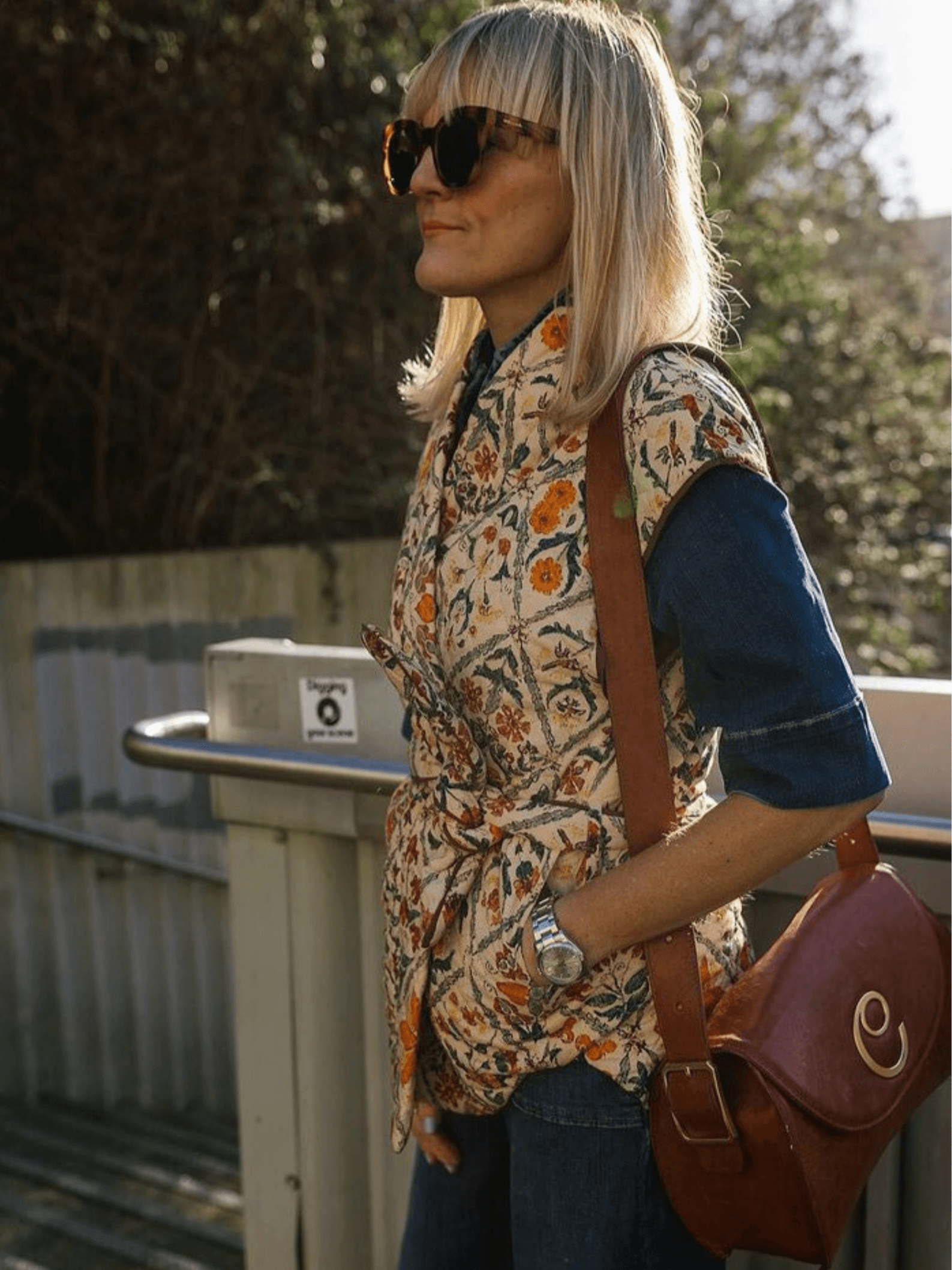 DELILAH LARGE SHOULDER BAG <br> Leather - Tan