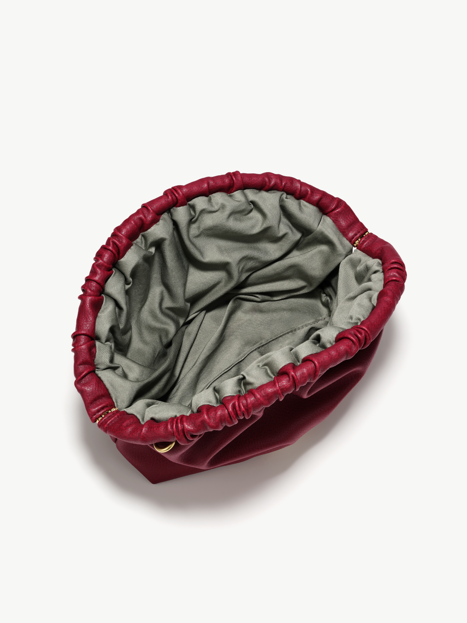 NORMA LARGE CLUTCH <br> Grape Leather - Burgundy