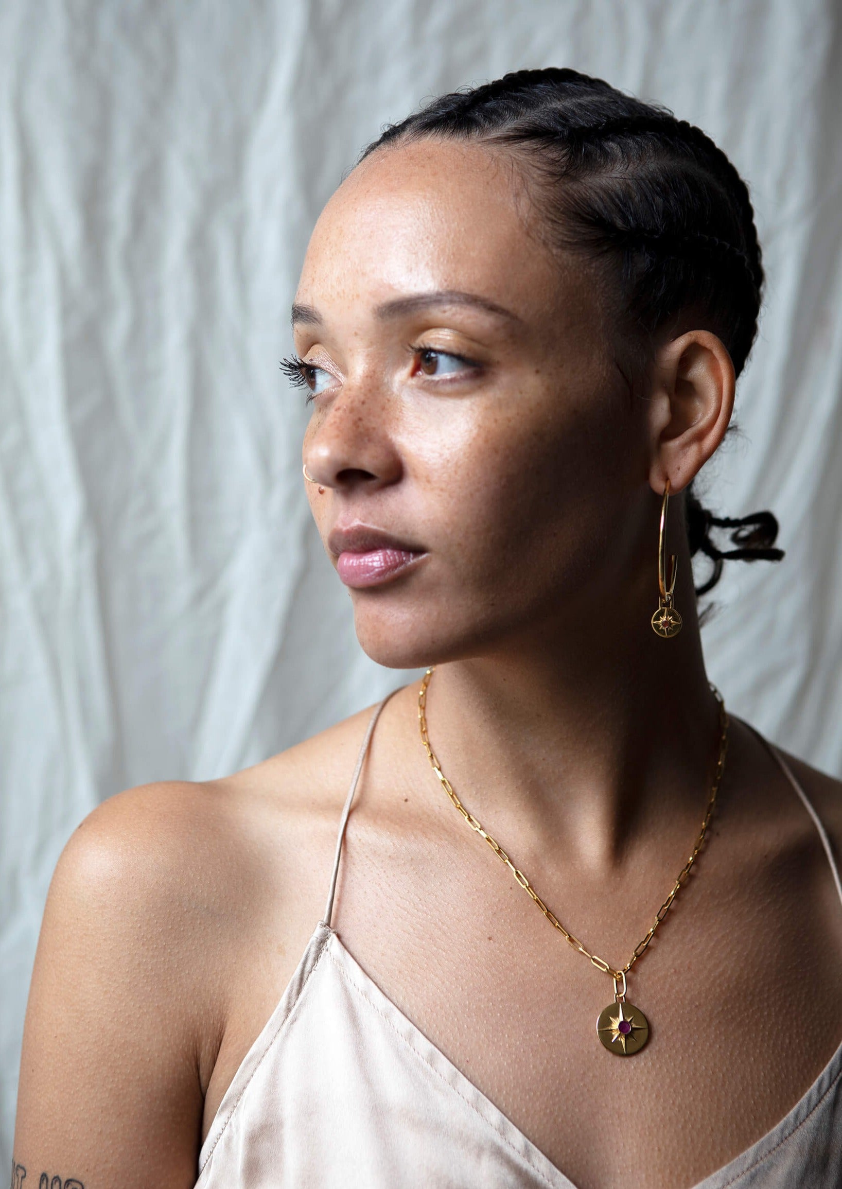 ASTRID star gold chain necklace