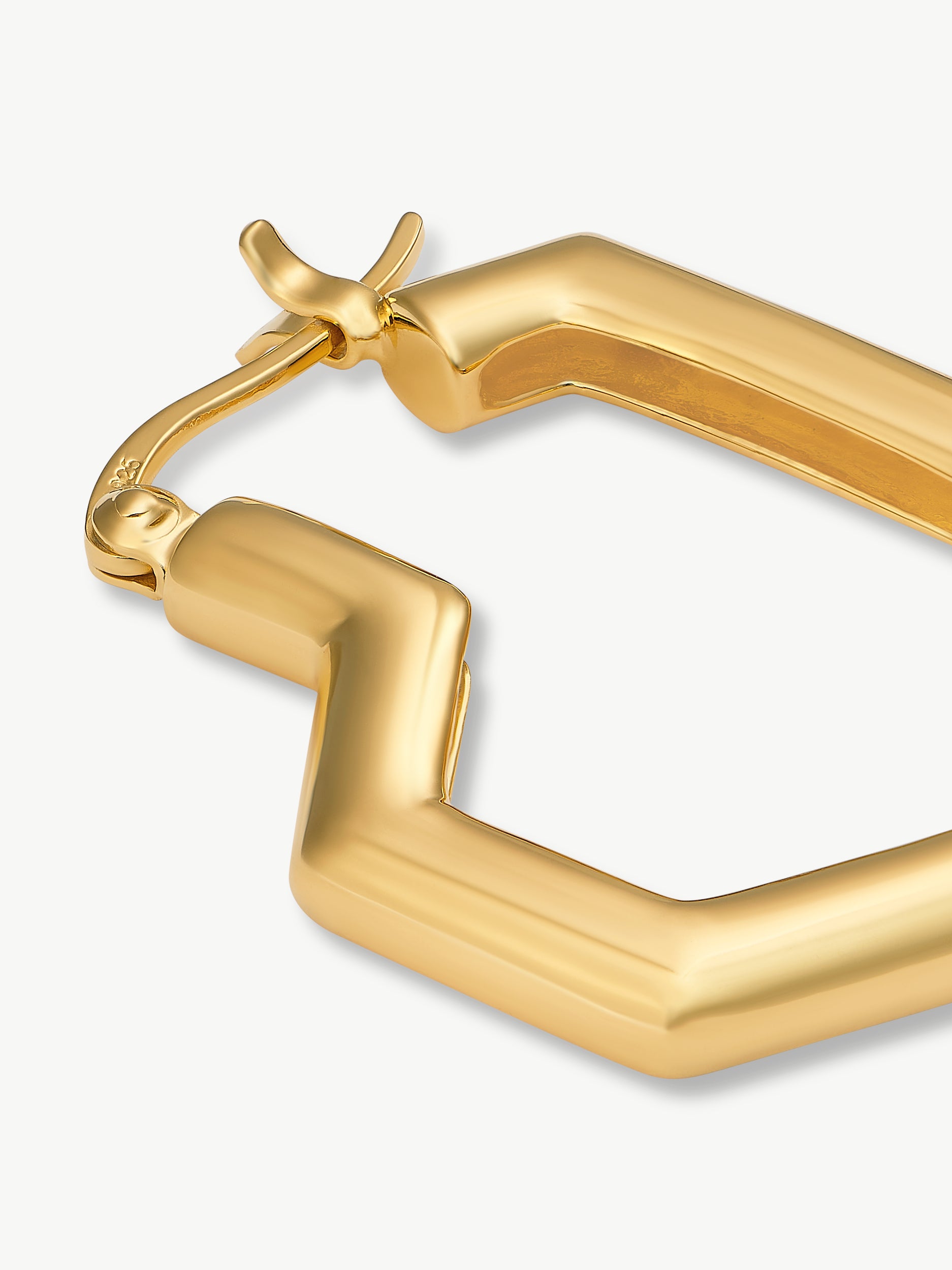 DARYL SMALL HOOPS <br> 18k Gold Plated