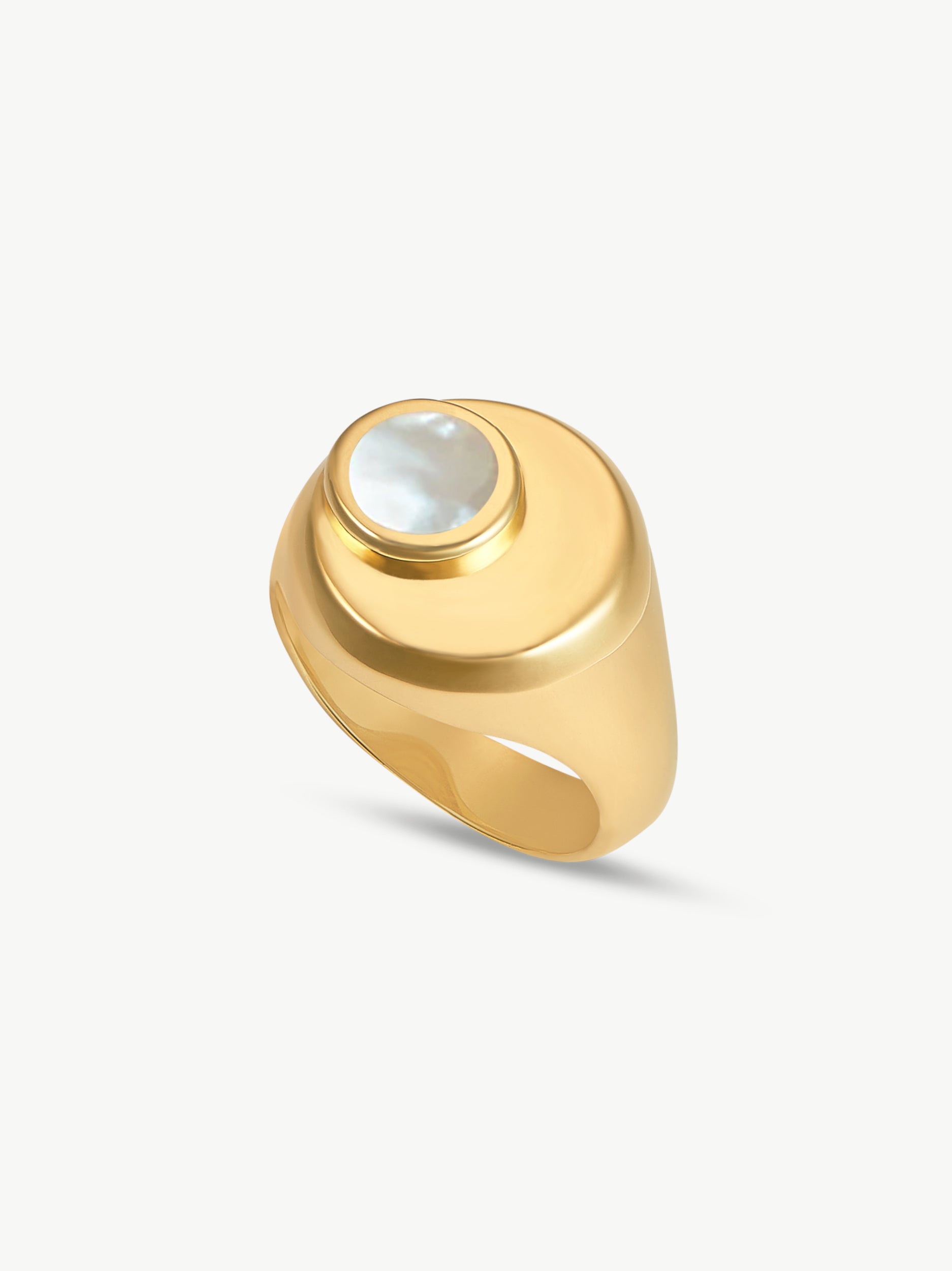 CRESSIDA RING <br> 18k Gold Plated - White Mother of Pearl