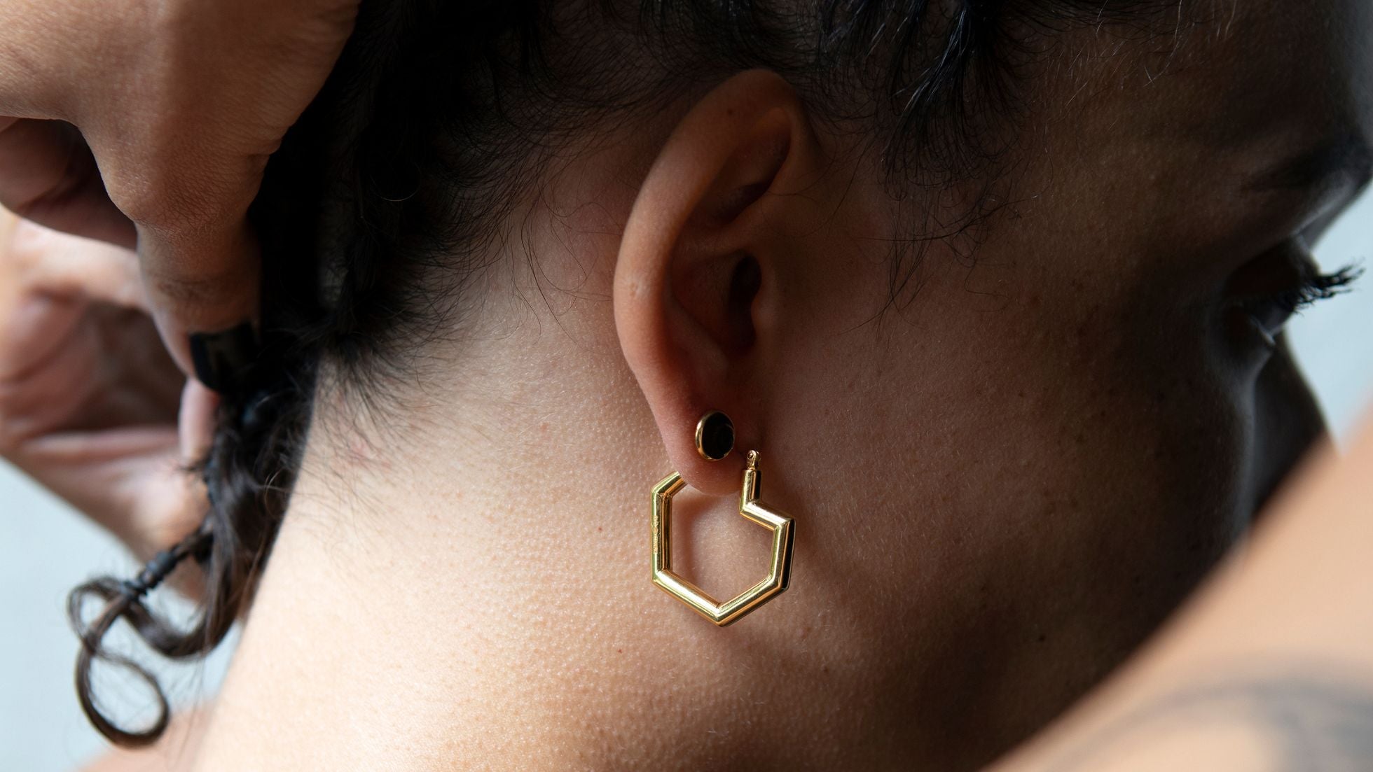Gold Plated Sterling Silver vs. Brass: What Does Your Skin and Style Prefer?