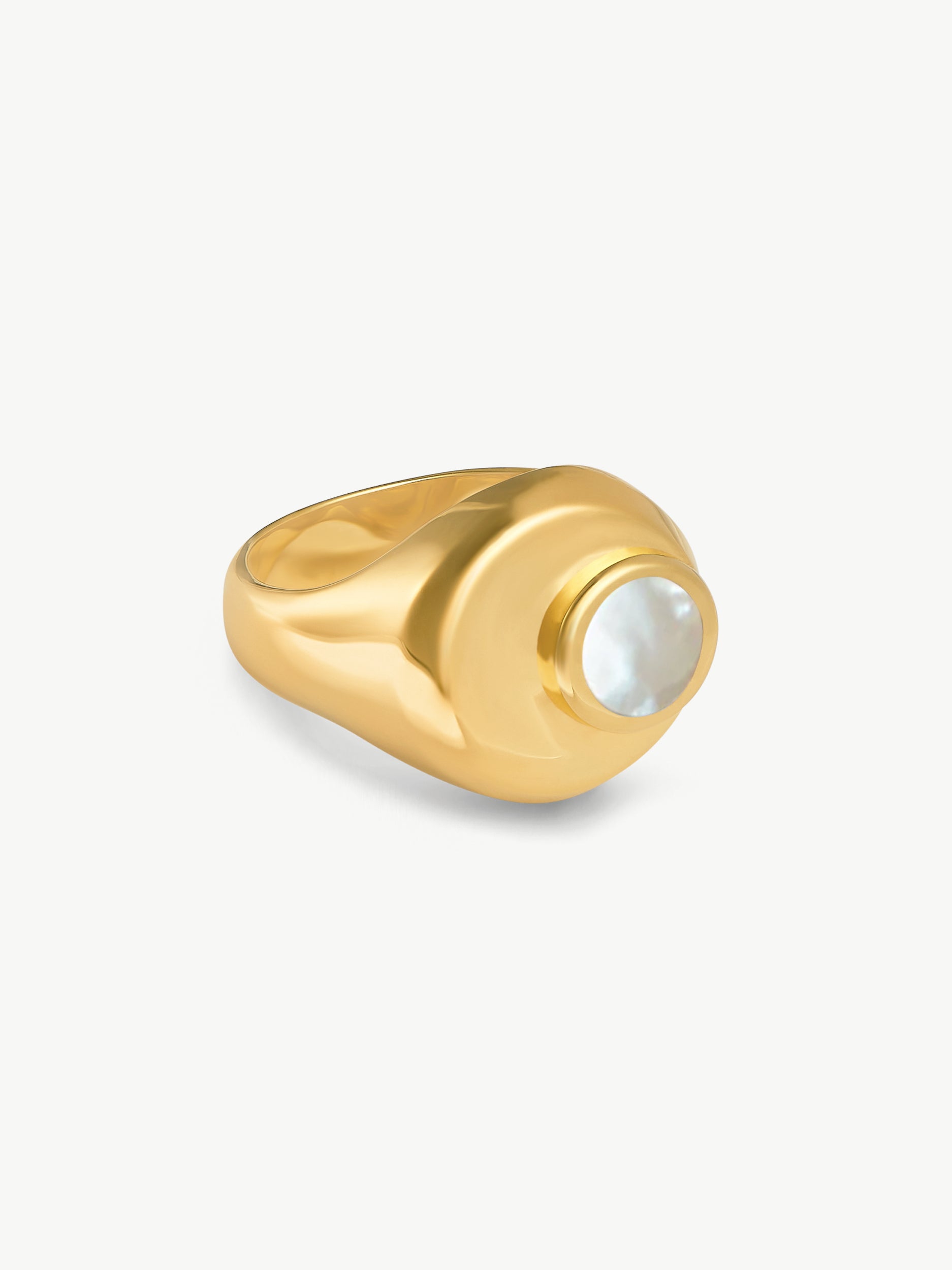 CRESSIDA RING <br> 18k Gold Plated - White Mother of Pearl